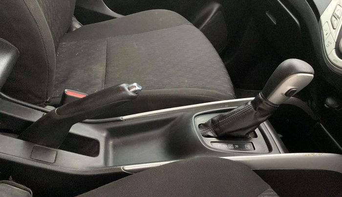 2017 Maruti Baleno ZETA CVT PETROL 1.2, Petrol, Automatic, 66,153 km, Gear Lever