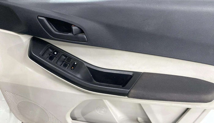 2023 Tata TIGOR XZ CNG, CNG, Manual, 36,309 km, Driver Side Door Panels Control