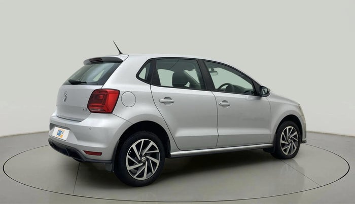 2022 Volkswagen Polo COMFORTLINE 1.0L TSI, Petrol, Manual, 20,456 km, Right Back Diagonal