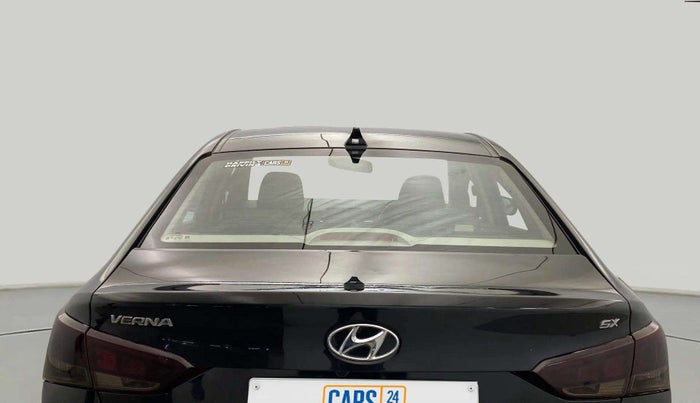 2020 Hyundai Verna SX 1.5 VTVT, Petrol, Manual, 16,313 km, Rear Windshield