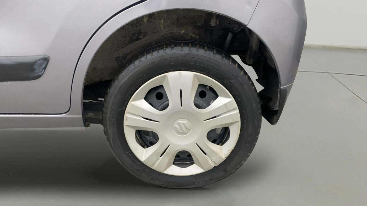 2016 Maruti Wagon R 1.0 VXI (O) AMT, Petrol, Automatic, 17,767 km, Left Rear Wheel