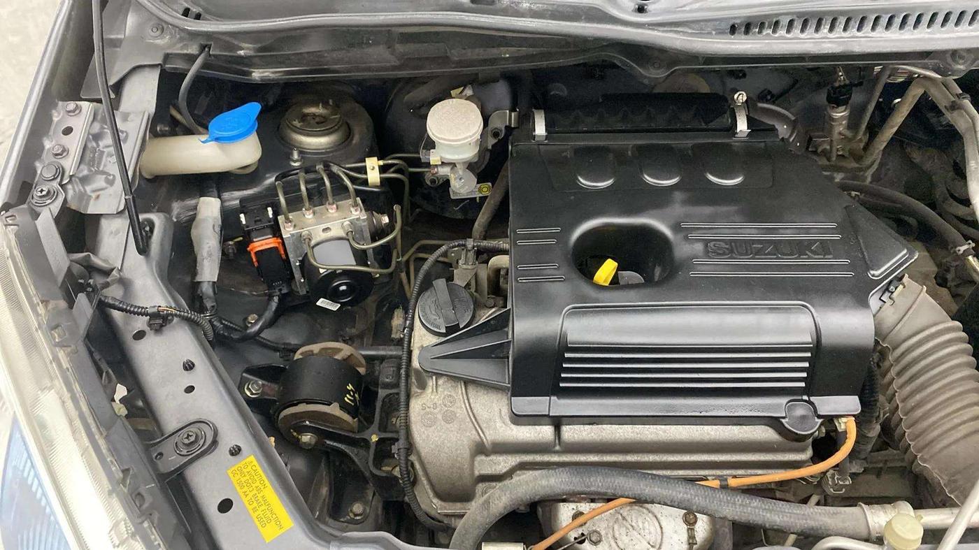 2016 Maruti Wagon R 1.0 VXI (O) AMT, Petrol, Automatic, 17,767 km, Engine View - Right