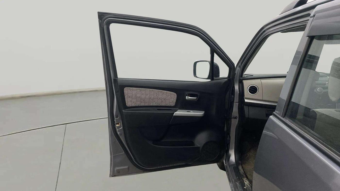 2016 Maruti Wagon R 1.0 VXI (O) AMT, Petrol, Automatic, 17,767 km, LHS Front Door