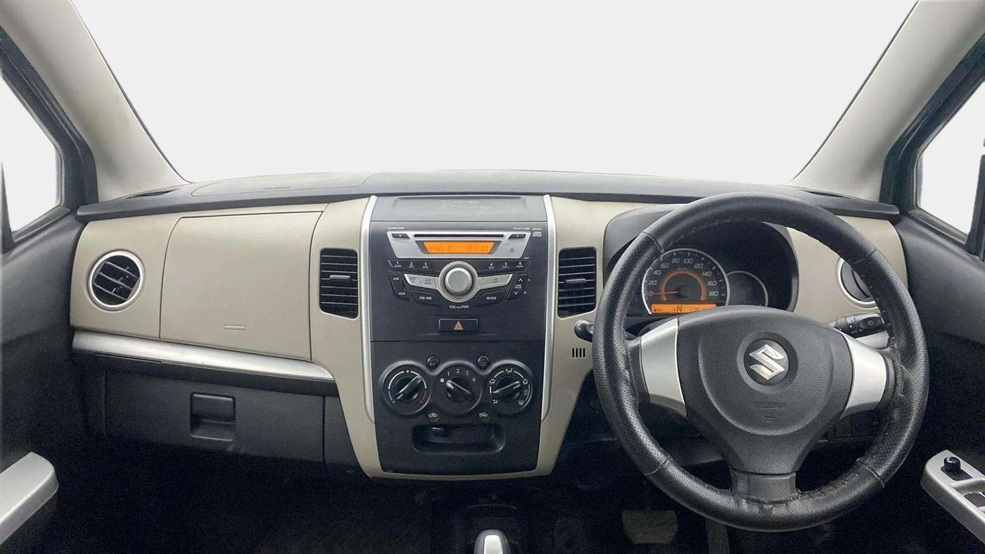 2016 Maruti Wagon R 1.0 VXI (O) AMT, Petrol, Automatic, 17,767 km, Dashboard