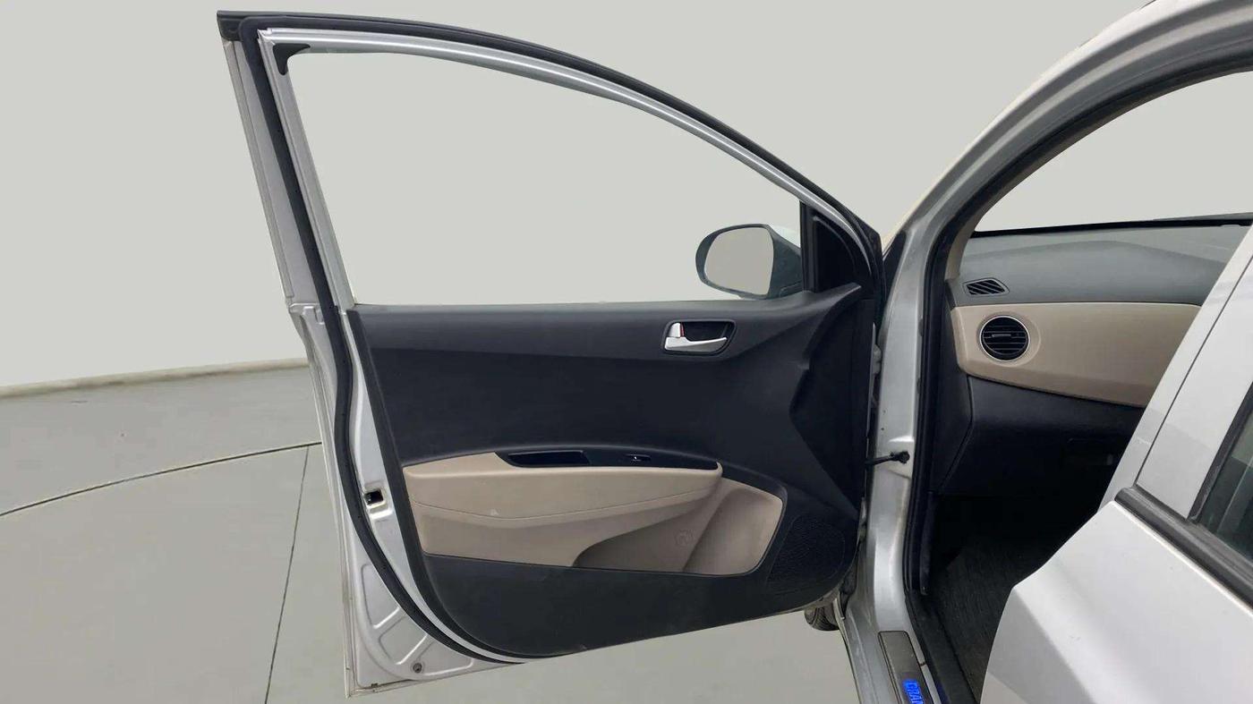 2016 Hyundai Grand i10 ASTA AT 1.2 KAPPA VTVT, Petrol, Automatic, 56,791 km, LHS Front Door