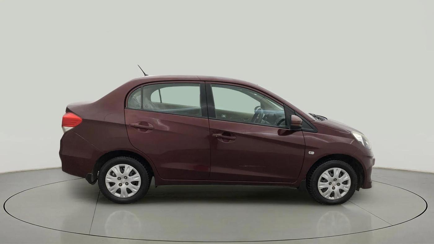 2015 Honda Amaze 1.2L I-VTEC S, Petrol, Manual, 73,771 km, Right Side View