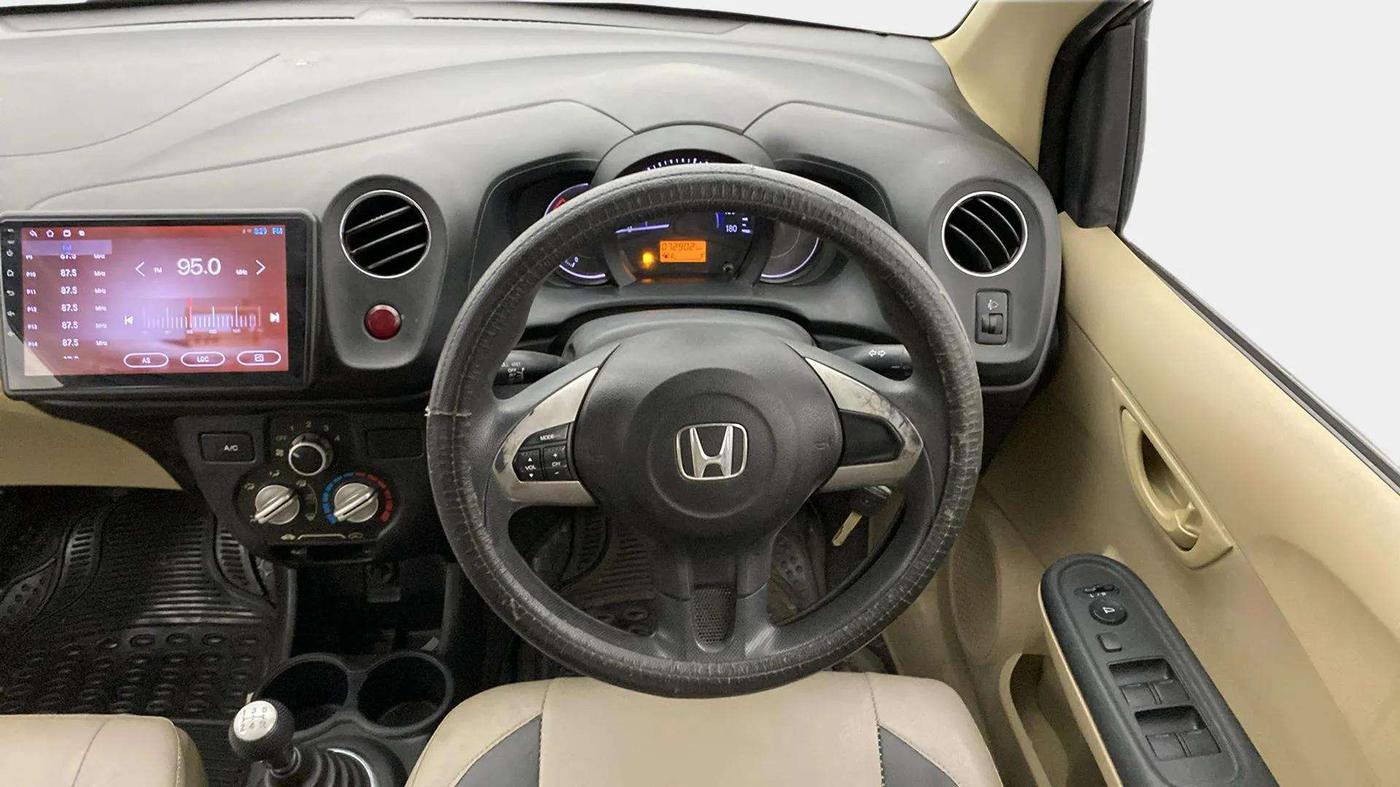 2015 Honda Amaze 1.2L I-VTEC S, Petrol, Manual, 73,771 km, Steering Wheel Close Up