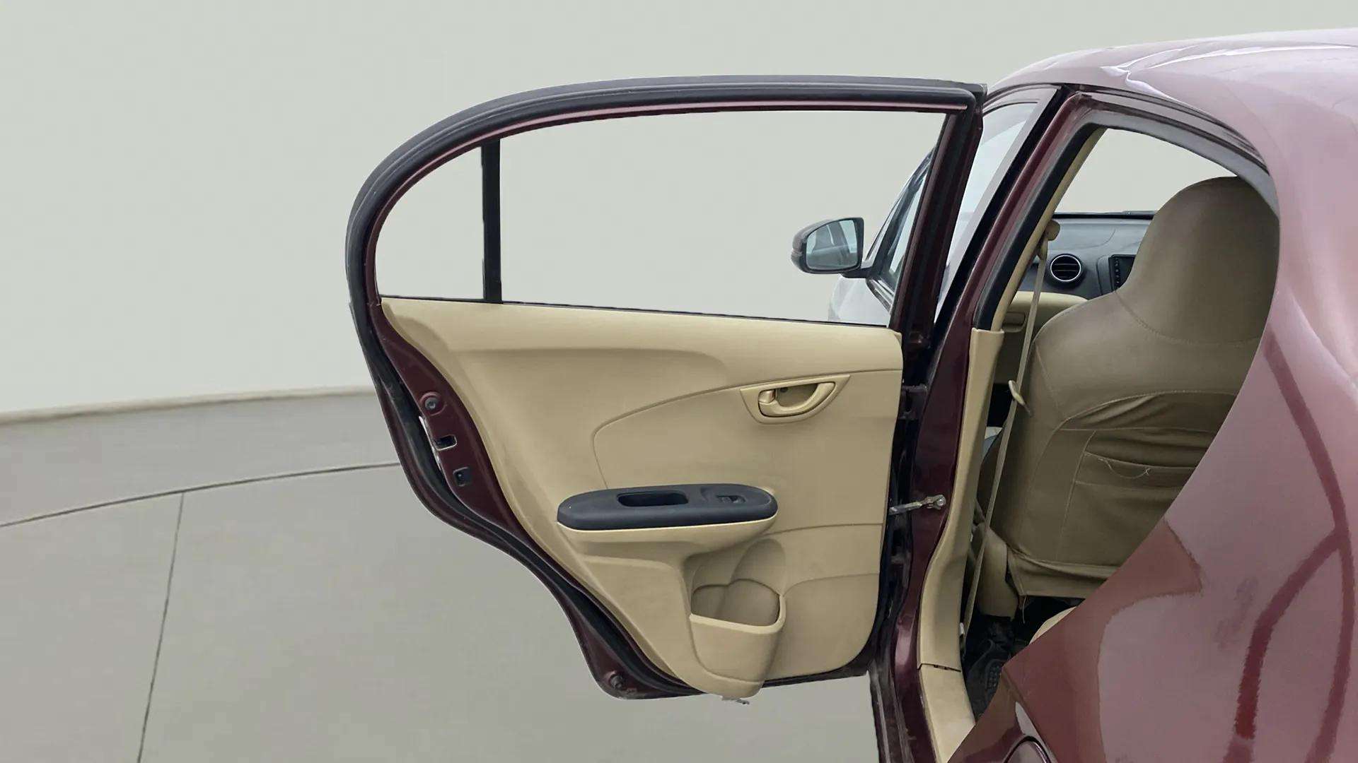 LHS-Rear-Door-Open