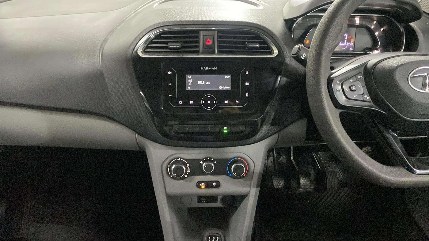 2022 Tata Tiago XT CNG, CNG, Manual, 40,779 km, Air Conditioner