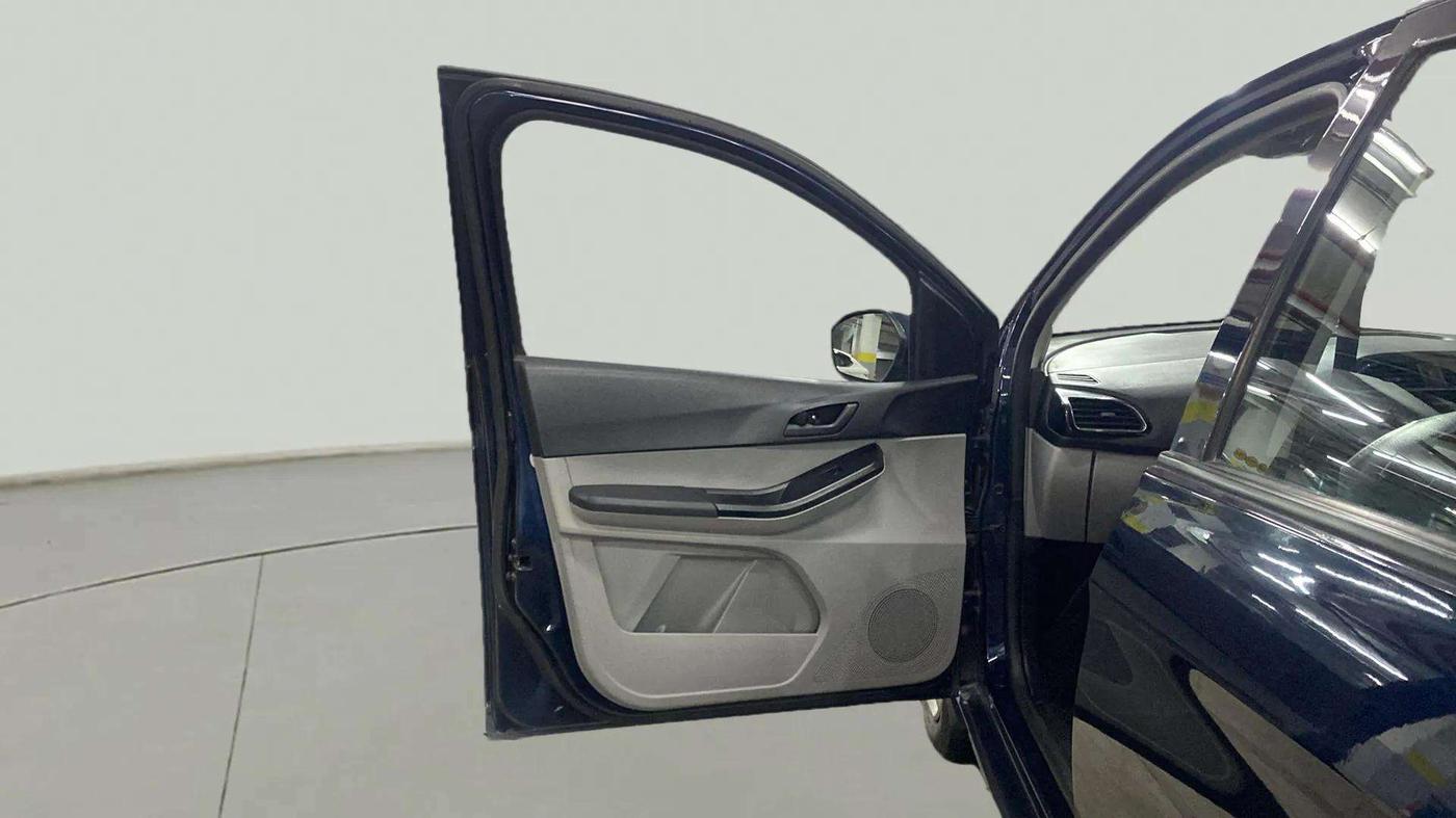 2022 Tata Tiago XT CNG, CNG, Manual, 40,779 km, LHS Front Door