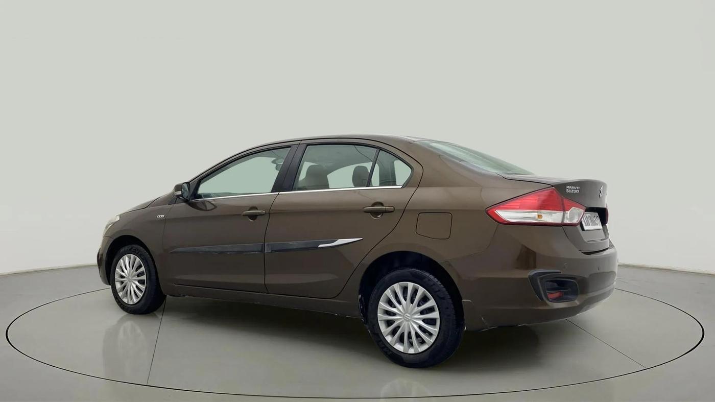 2016 Maruti Ciaz VDI+ SHVS, Diesel, Manual, 78,356 km, Left Back Diagonal