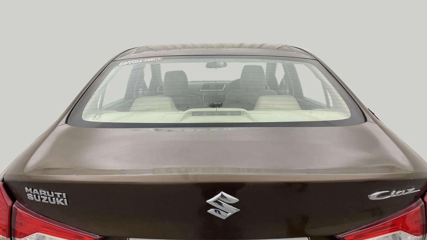 2016 Maruti Ciaz VDI+ SHVS, Diesel, Manual, 78,356 km, Rear Windshield
