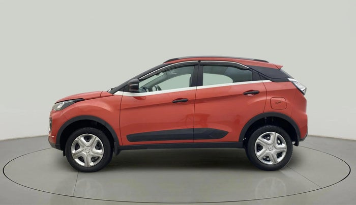 2023 Tata NEXON XM PETROL, Petrol, Manual, 70,143 km, Left Side