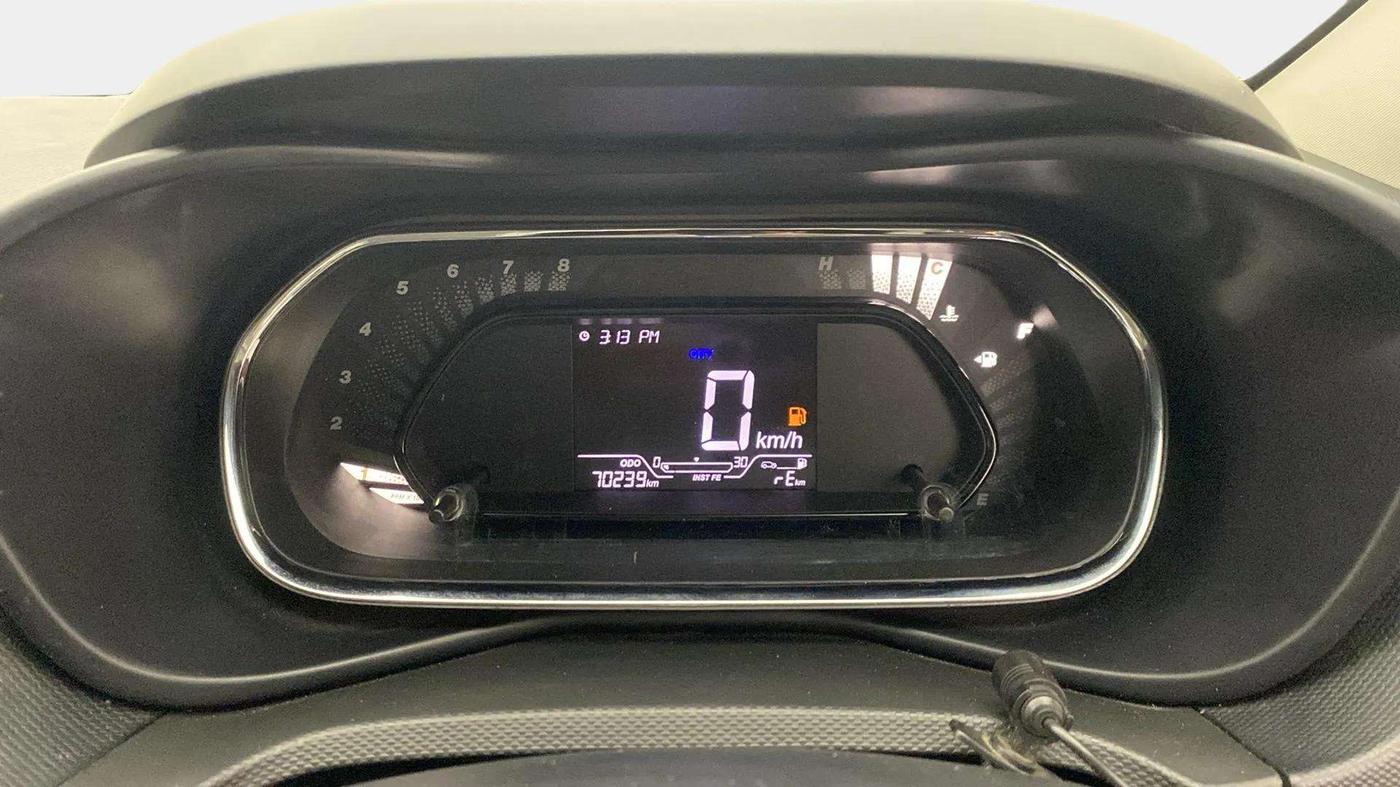 2023 Tata NEXON XM PETROL, Petrol, Manual, 70,390 km, Odometer Image