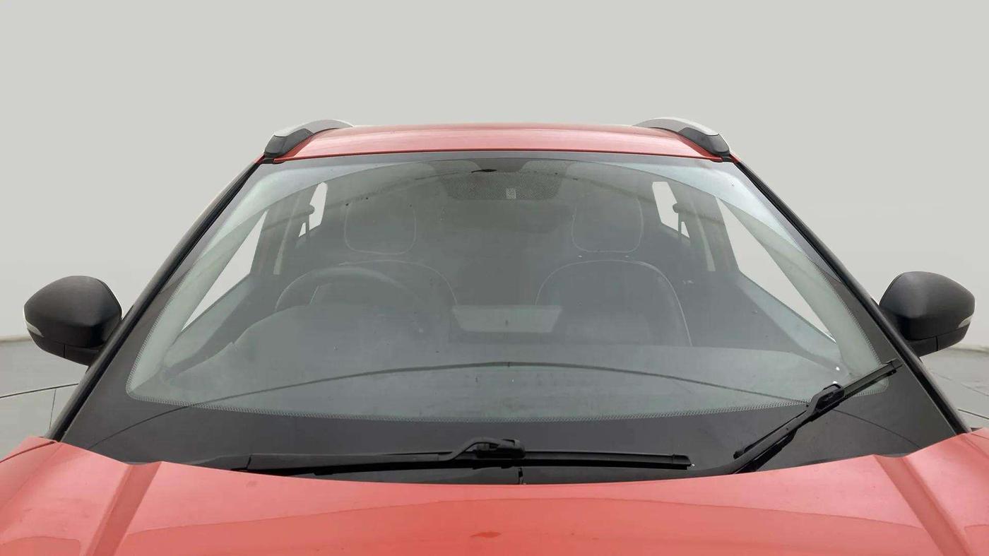 2023 Tata NEXON XM PETROL, Petrol, Manual, 70,390 km, Front Windshield