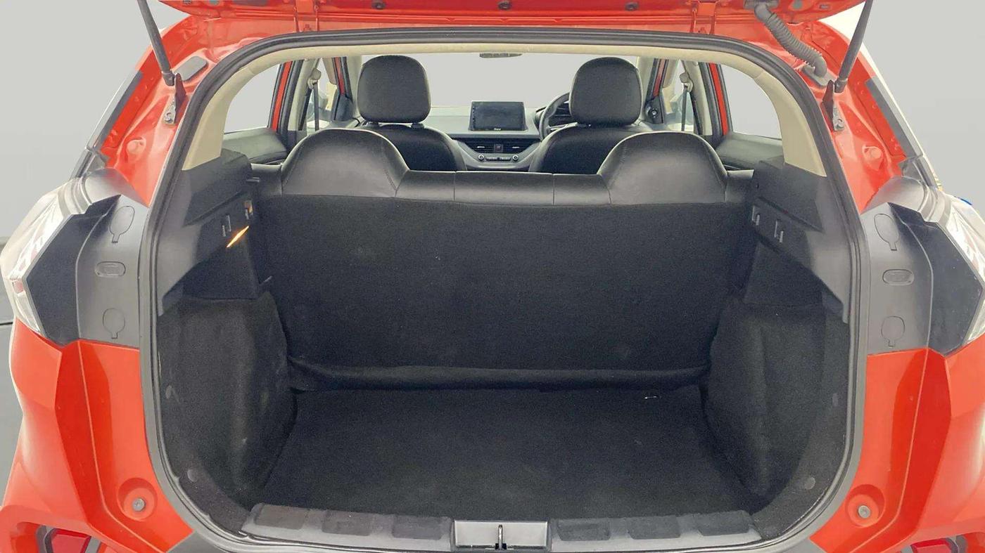 2023 Tata NEXON XM PETROL, Petrol, Manual, 70,390 km, Boot Open Zoomed View