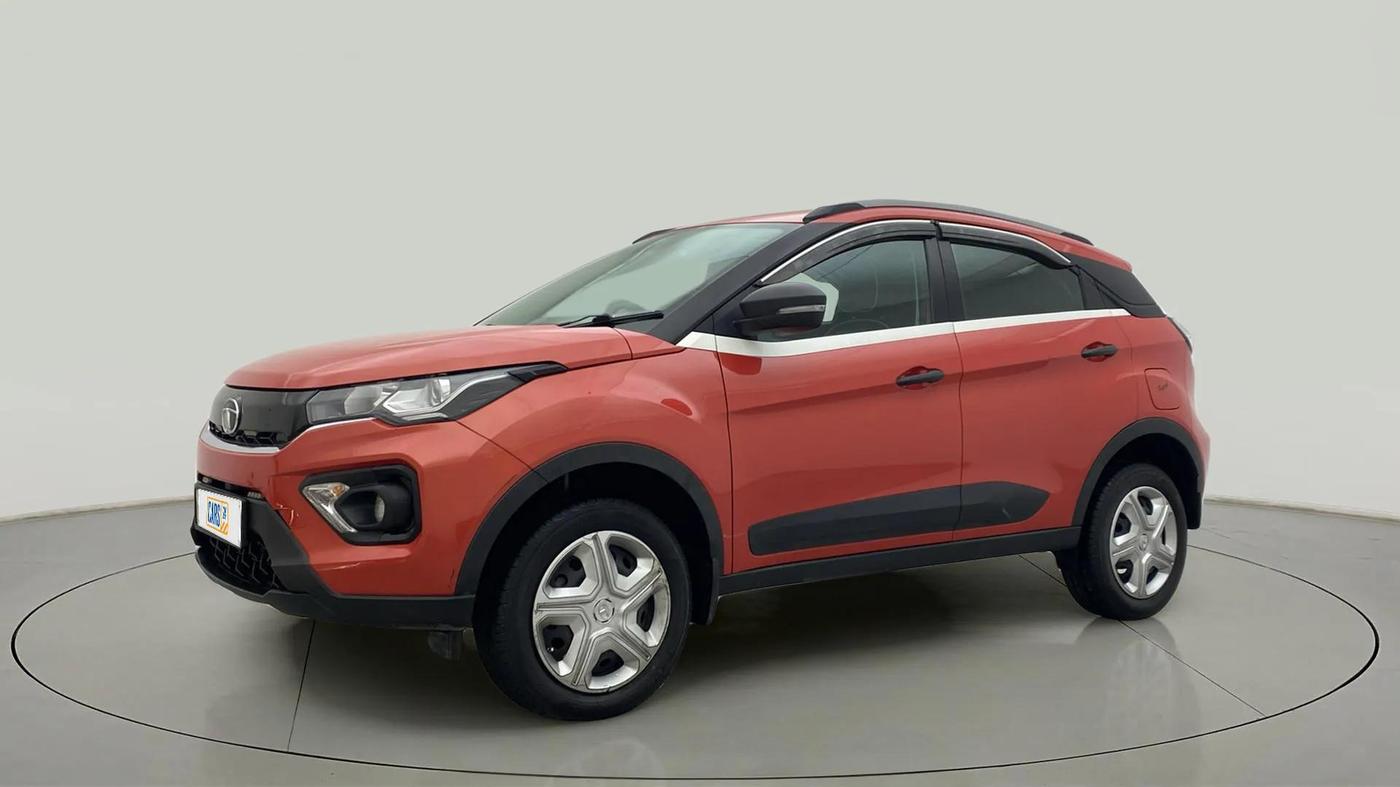 2023 Tata NEXON XM PETROL, Petrol, Manual, 70,390 km, Left Front Diagonal