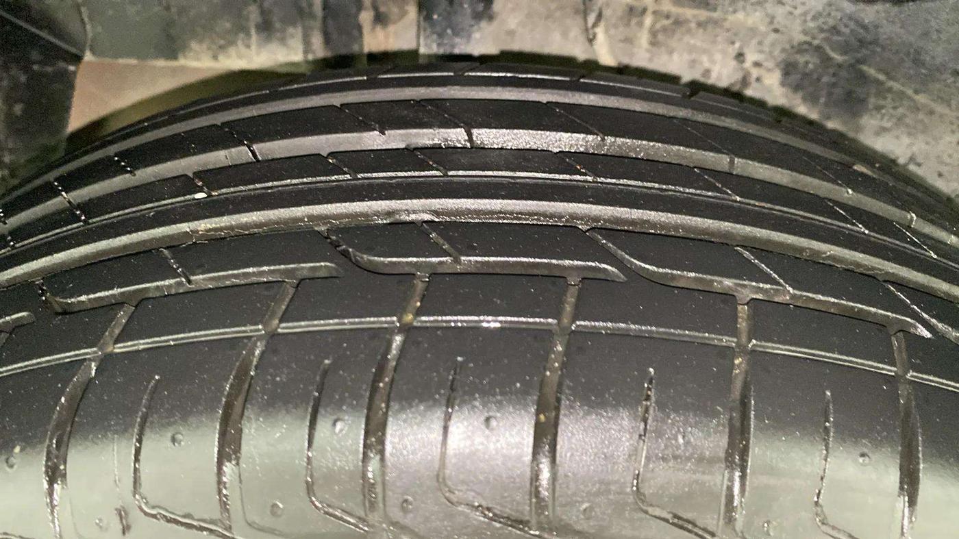 2023 Tata NEXON XM PETROL, Petrol, Manual, 70,390 km, Right Rear Tyre Tread