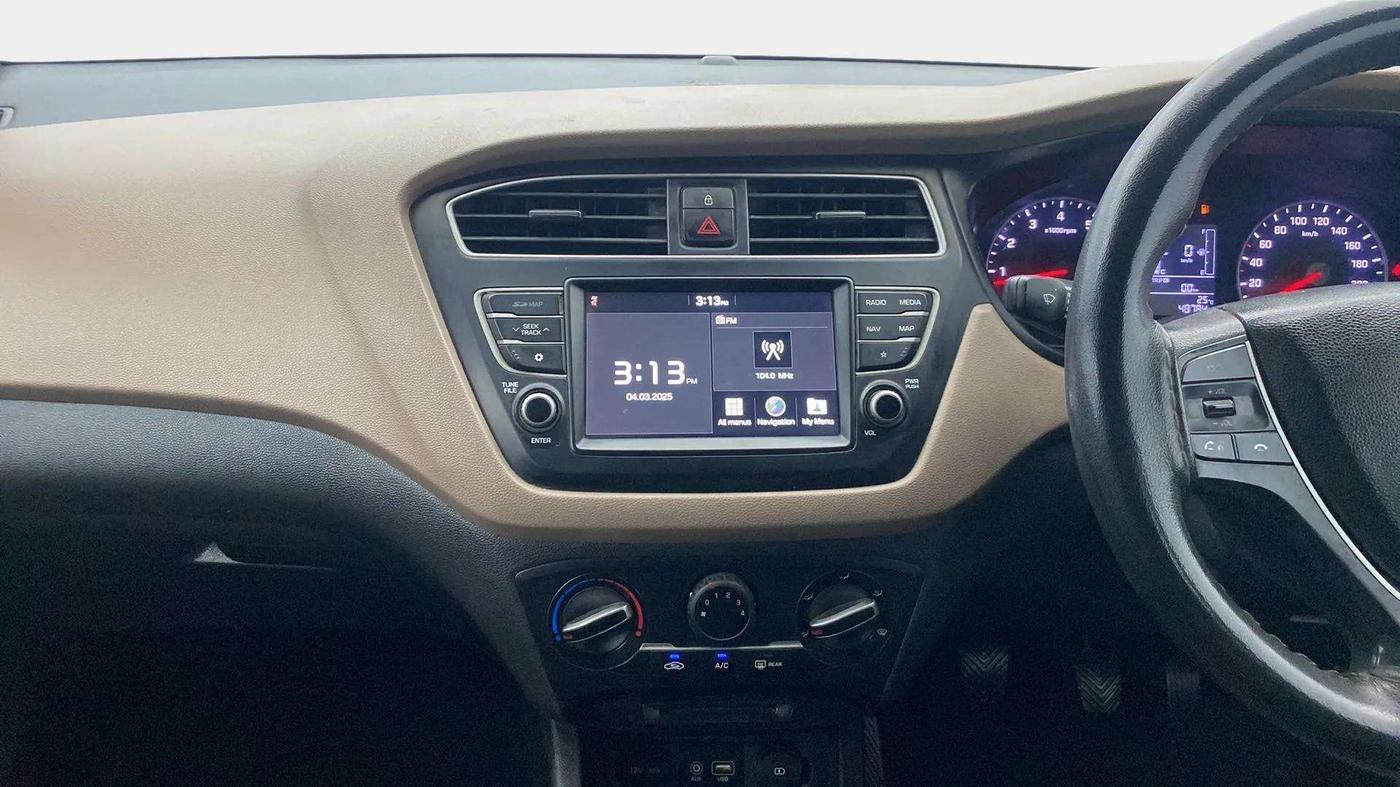 2020 Hyundai Elite i20 SPORTZ PLUS 1.2, Petrol, Manual, 48,815 km, Air Conditioner