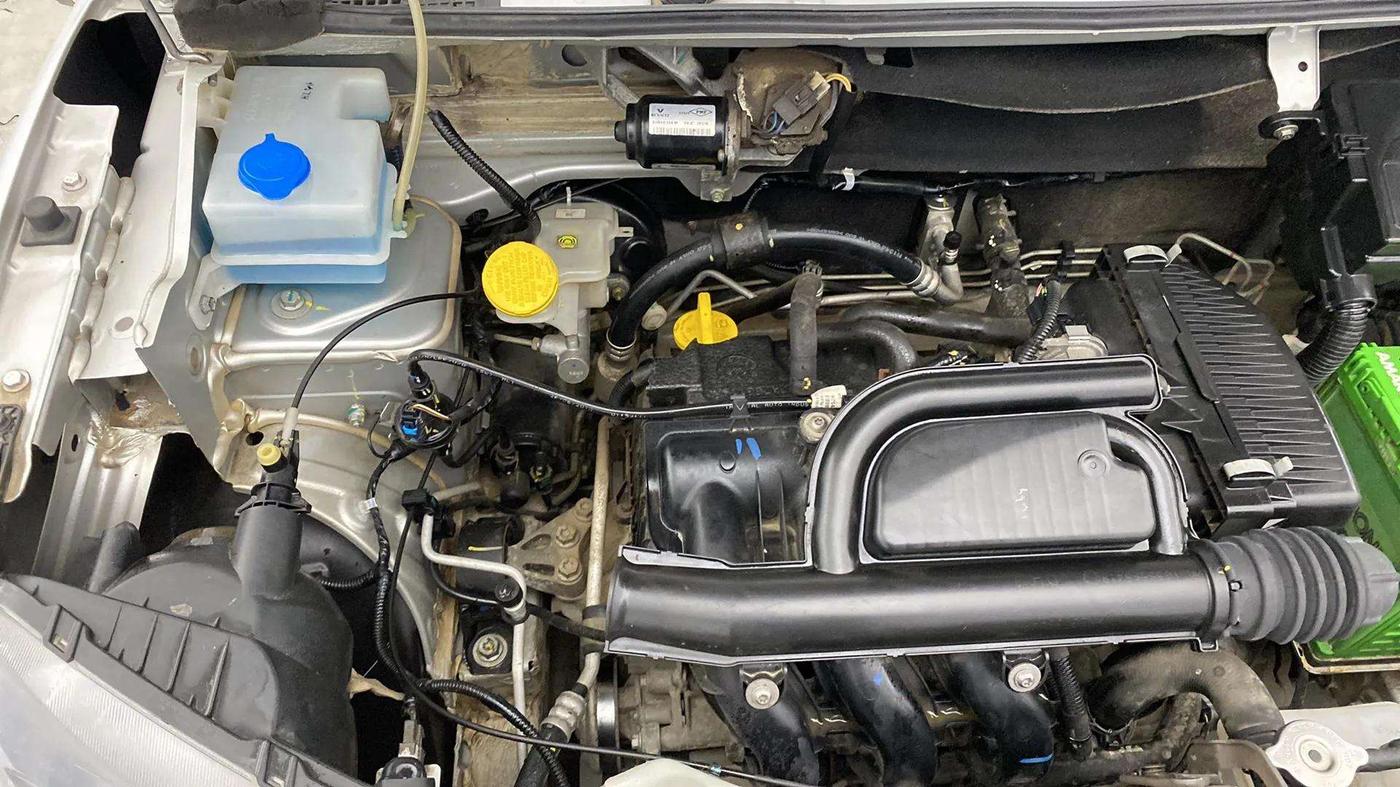 2019 Renault Kwid RXT 0.8 (O), Petrol, Manual, 15,678 km, Engine View - Right