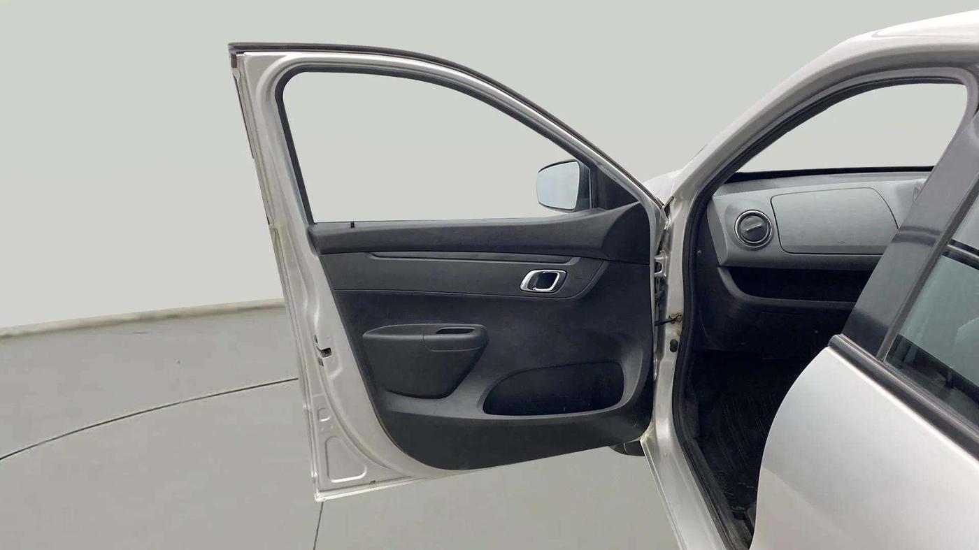 2019 Renault Kwid RXT 0.8 (O), Petrol, Manual, 15,678 km, LHS Front Door