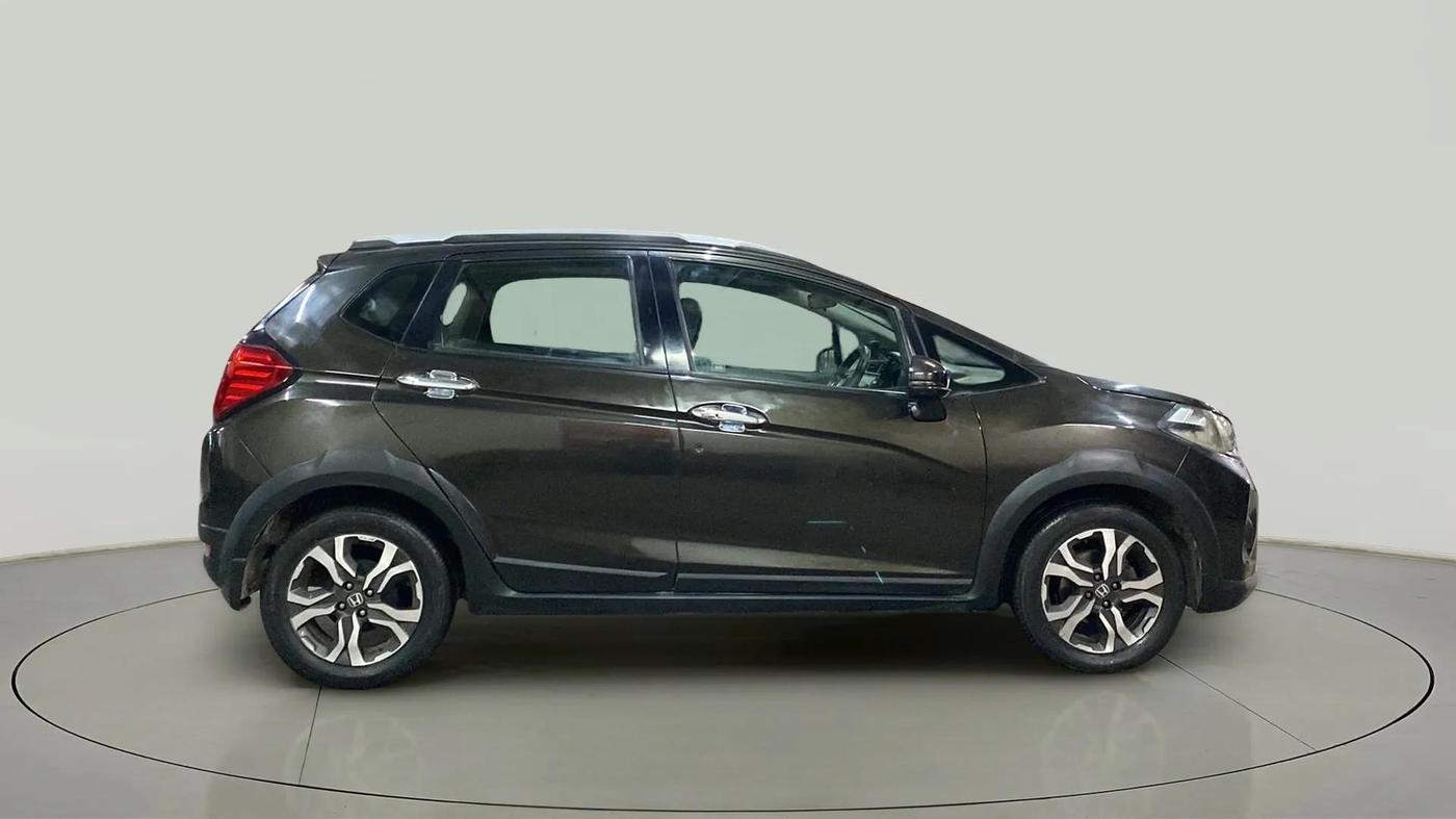 2018 Honda WR-V 1.5L I-DTEC VX MT, Diesel, Manual, 41,195 km, Right Side View