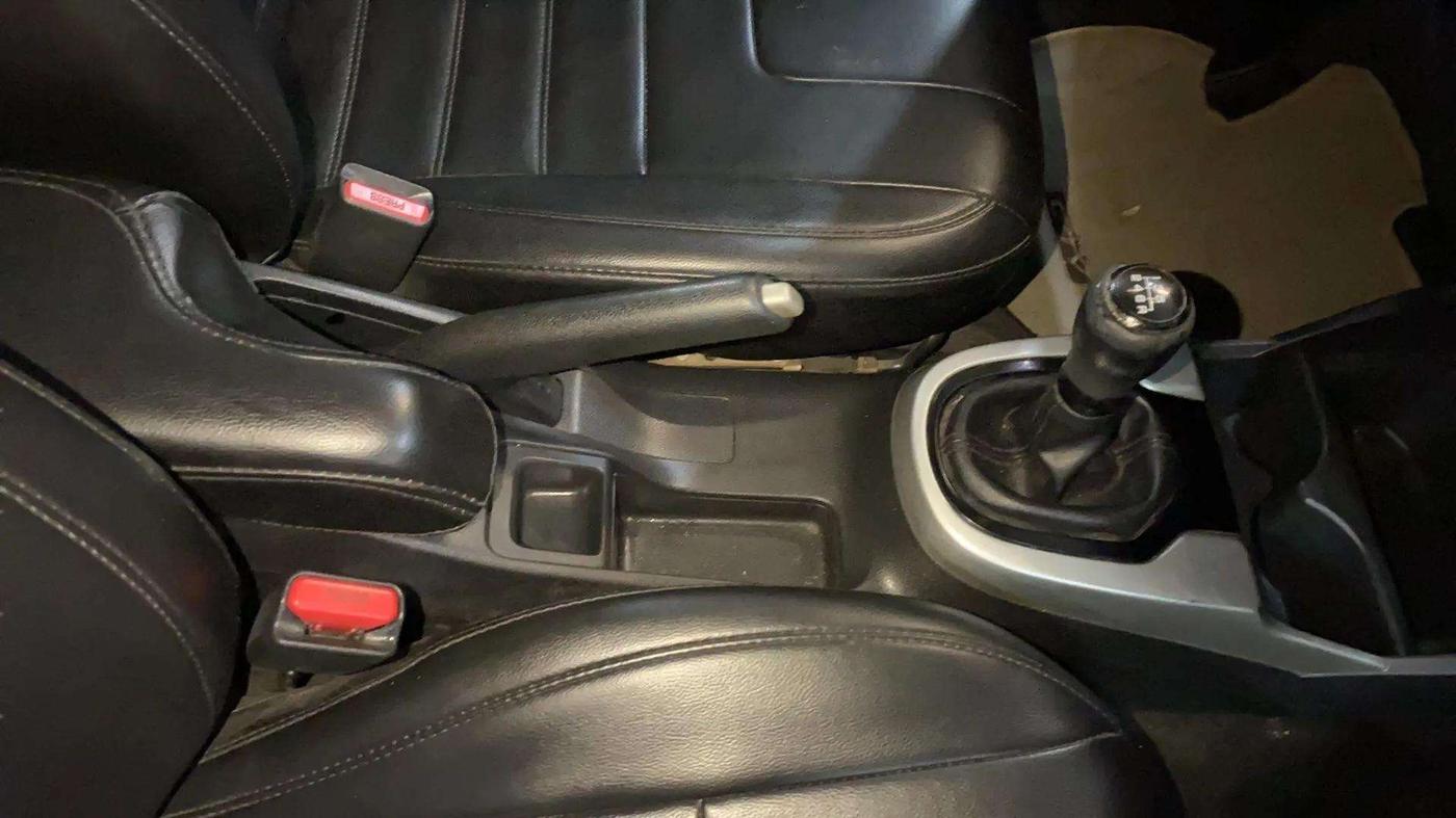 2018 Honda WR-V 1.5L I-DTEC VX MT, Diesel, Manual, 41,195 km, Gear Lever