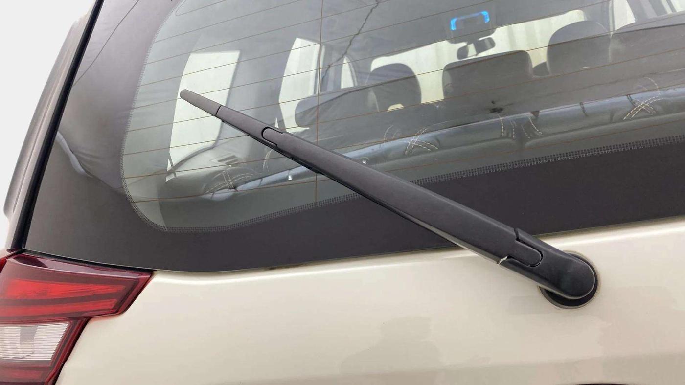 2019 Mahindra XUV500 W7 AT, Diesel, Automatic, 34,560 km, Rear Wiper