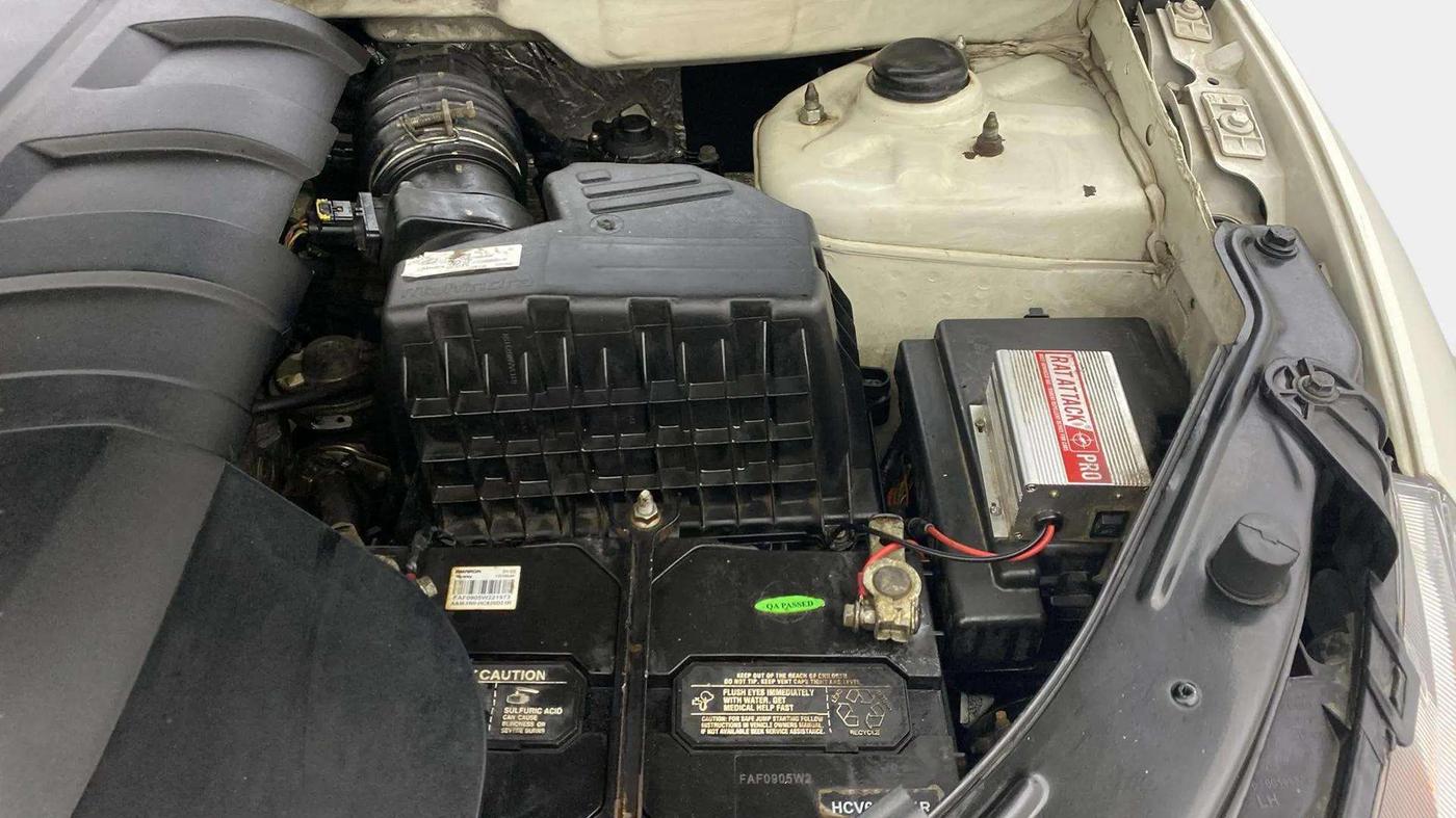 2019 Mahindra XUV500 W7 AT, Diesel, Automatic, 34,560 km, Engine View - Left