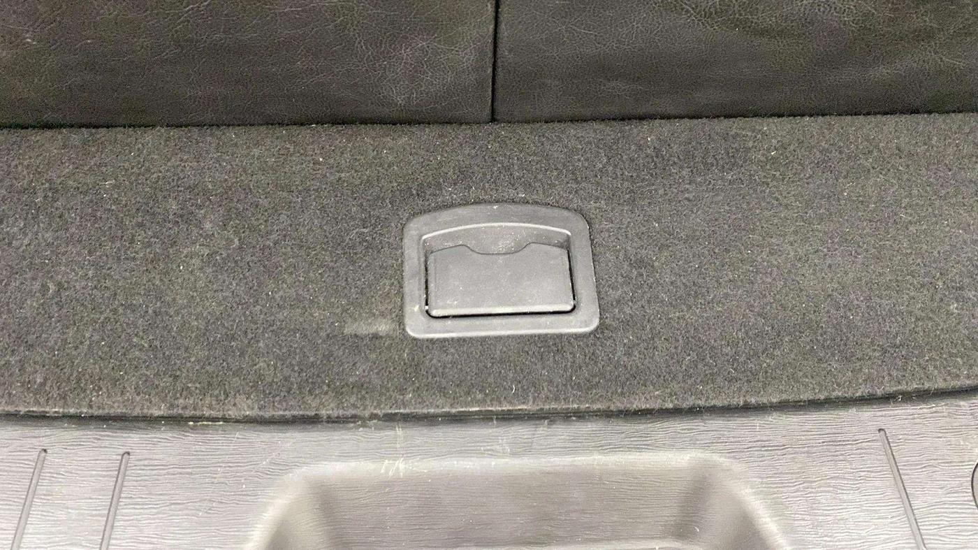 2019 Mahindra XUV500 W7 AT, Diesel, Automatic, 34,560 km, Boot Open Zoomed View