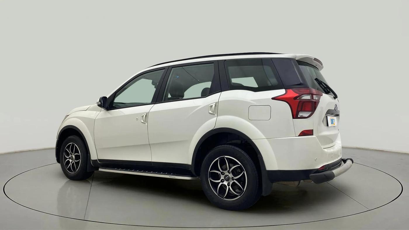 2019 Mahindra XUV500 W7 AT, Diesel, Automatic, 34,560 km, Left Back Diagonal