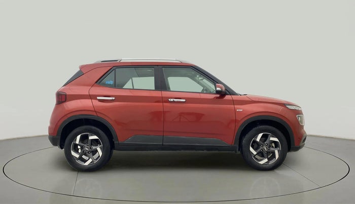 2019 Hyundai VENUE SX PLUS 1.0 TURBO DCT, Petrol, Automatic, 32,442 km, Right Side View