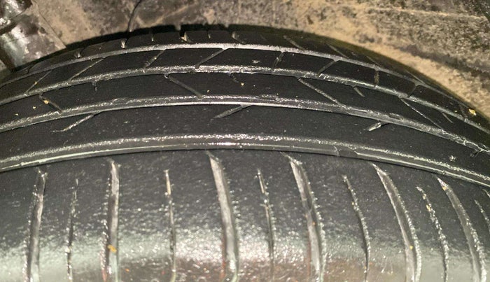 2019 Hyundai VENUE SX PLUS 1.0 TURBO DCT, Petrol, Automatic, 32,442 km, Left Front Tyre Tread