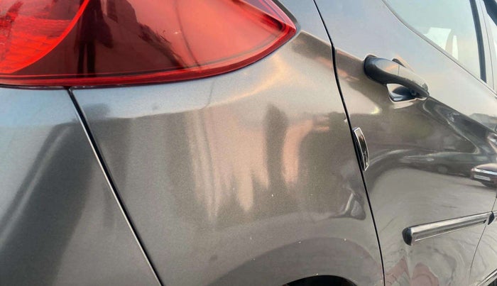 2020 Tata Tiago XT PETROL, Petrol, Manual, 64,571 km, Right quarter panel - Slightly dented