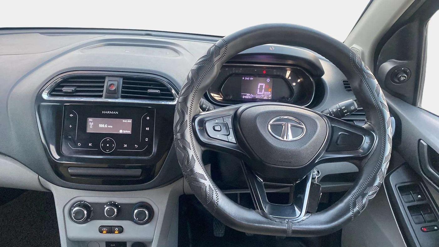 2020 Tata Tiago XT PETROL, Petrol, Manual, 64,644 km, Steering Wheel Close Up