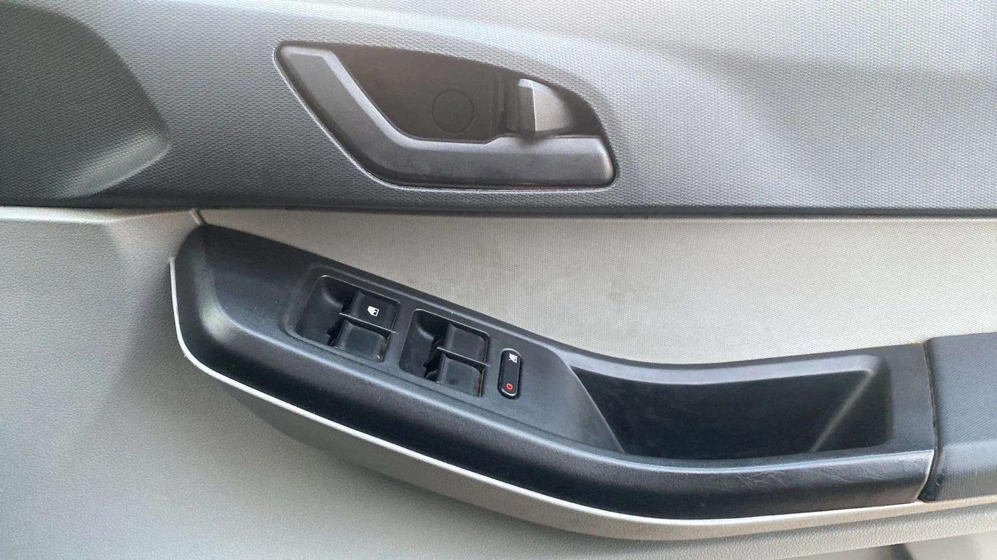 2020 Tata Tiago XT PETROL, Petrol, Manual, 64,644 km, Driver Side Door Panels Control