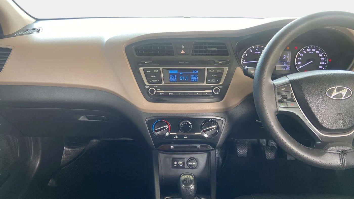 2015 Hyundai Elite i20 MAGNA 1.2, Petrol, Manual, 53,729 km, Air Conditioner