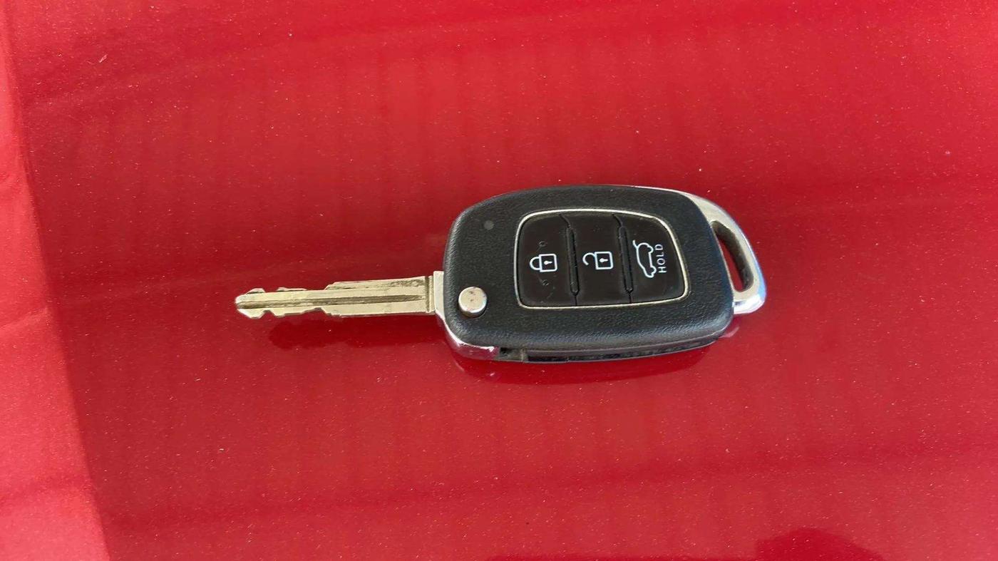 2015 Hyundai Elite i20 MAGNA 1.2, Petrol, Manual, 53,729 km, Key Close Up