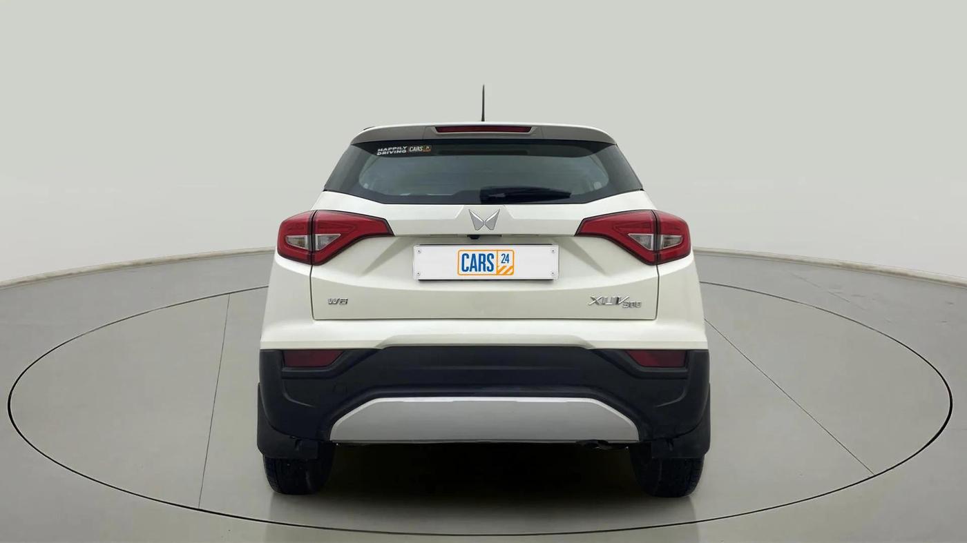 2023 Mahindra XUV300 W8 (O) 1.2 PETROL, Petrol, Manual, 9,856 km, Back/Rear