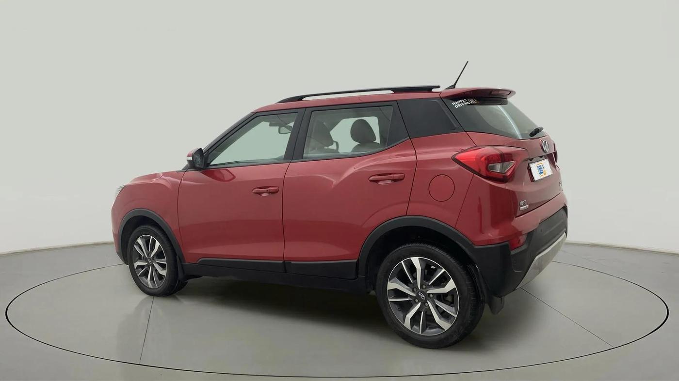 2021 Mahindra XUV300 W8 (O) 1.5 DIESEL AMT, Diesel, Automatic, 39,658 km, Left Back Diagonal