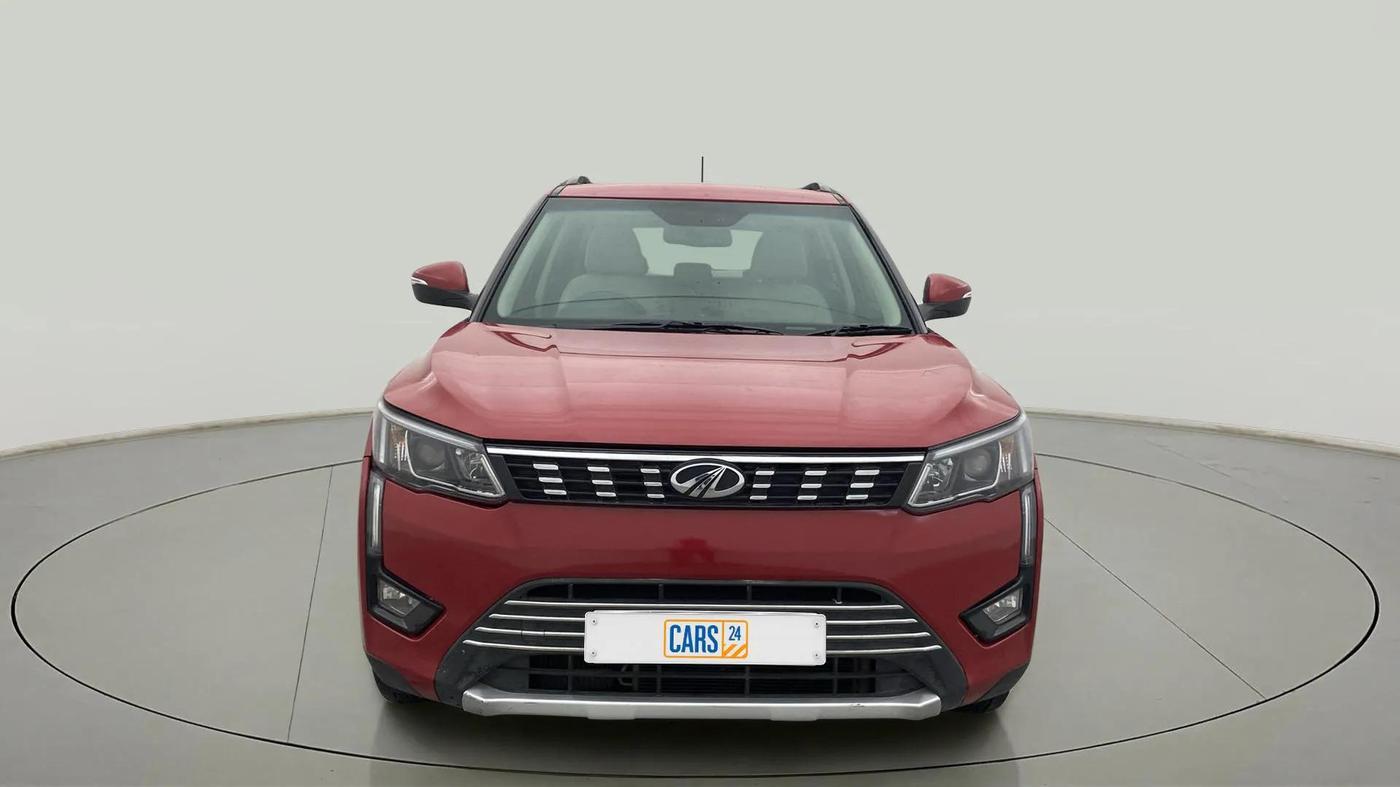 2021 Mahindra XUV300 W8 (O) 1.5 DIESEL AMT, Diesel, Automatic, 39,658 km, Front