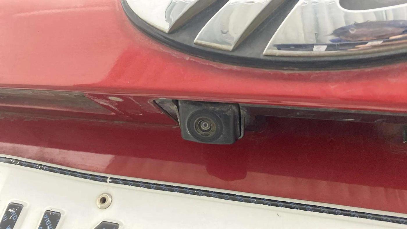 2021 Mahindra XUV300 W8 (O) 1.5 DIESEL AMT, Diesel, Automatic, 39,658 km, Parking Camera