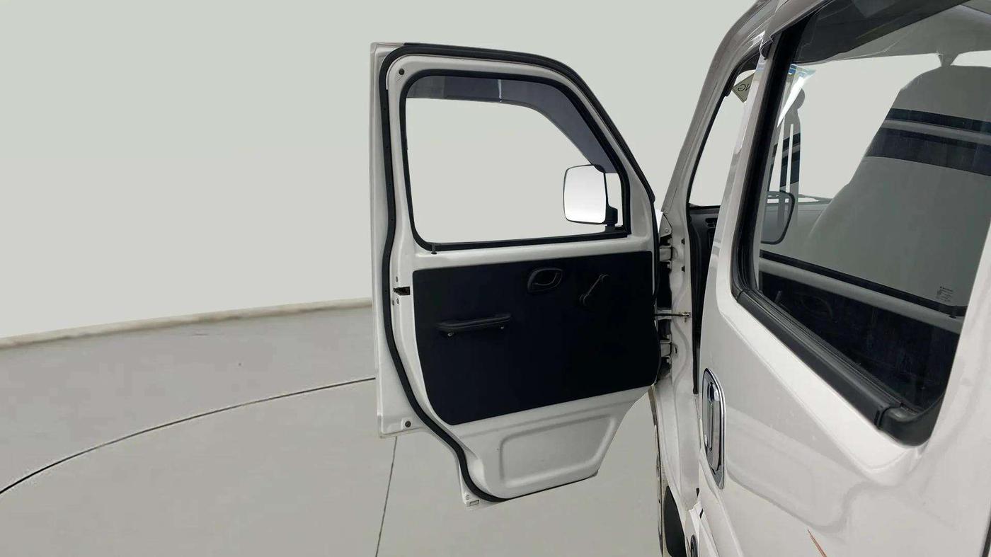2023 Maruti Eeco 5 STR AC CNG, CNG, Manual, 37,216 km, LHS Front Door