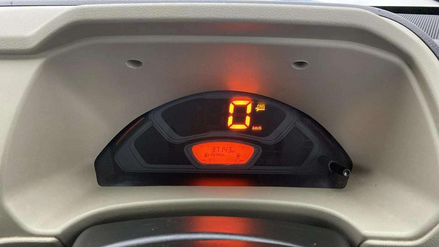 2023 Maruti Eeco 5 STR AC CNG, CNG, Manual, 37,216 km, Odometer Image