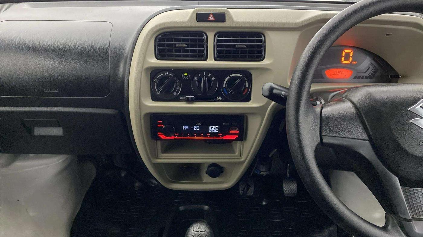 2023 Maruti Eeco 5 STR AC CNG, CNG, Manual, 37,216 km, Air Conditioner