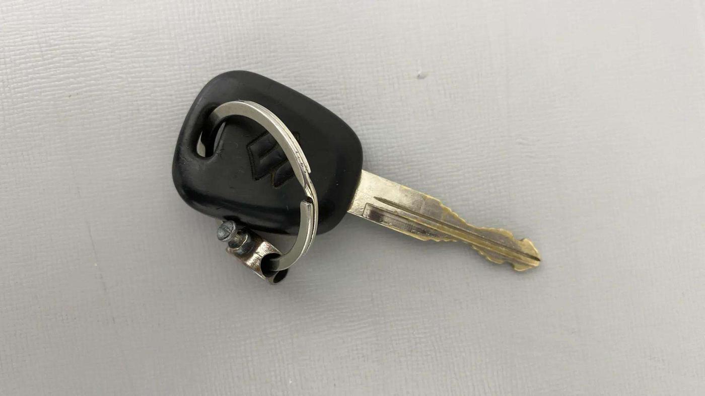 2023 Maruti Eeco 5 STR AC CNG, CNG, Manual, 37,216 km, Key Close Up