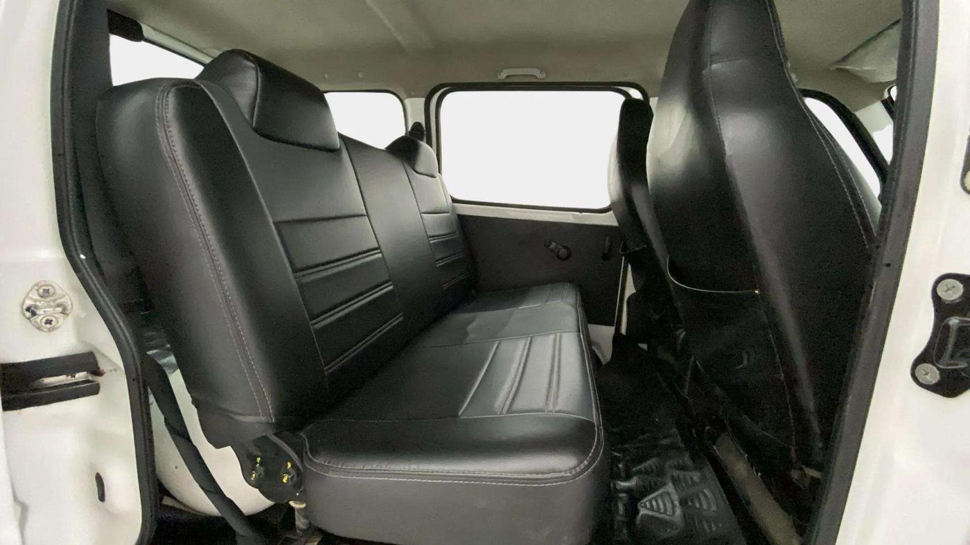 2023 Maruti Eeco 5 STR AC CNG, CNG, Manual, 37,216 km, Right Side Rear Door Cabin