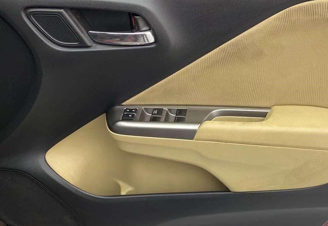 2015 Honda City 1.5L I-VTEC V MT, Petrol, Manual, 52,633 km, Driver Side Door Panels Control