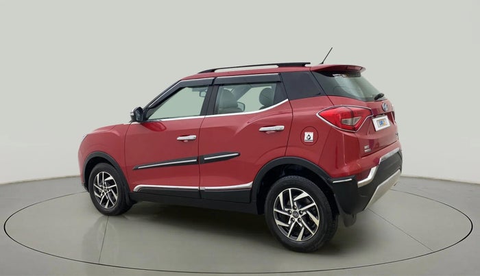 2022 Mahindra XUV300 W8 (O) 1.2 PETROL AMT, Petrol, Automatic, 9,954 km, Left Back Diagonal