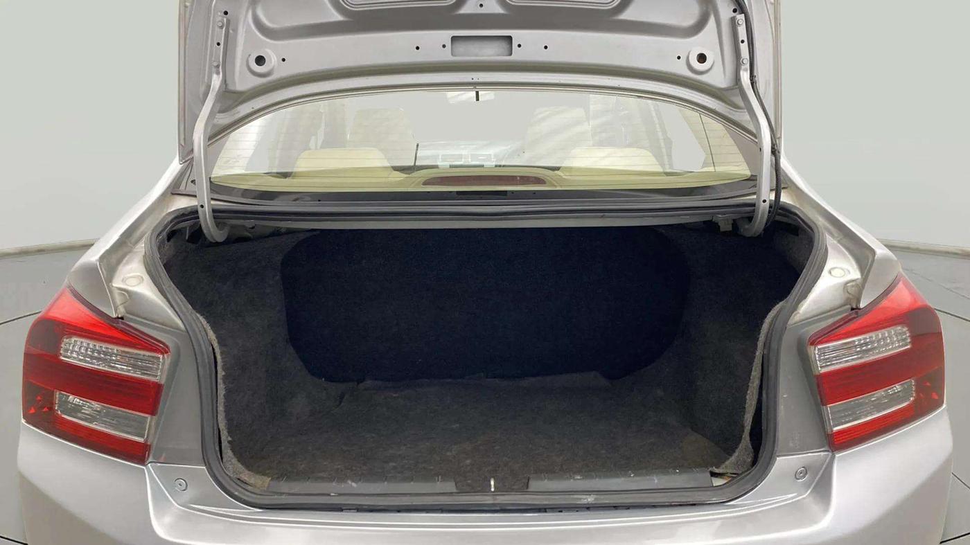 2013 Honda City 1.5L I-VTEC S MT, Petrol, Manual, 85,834 km, Boot Open Zoomed View